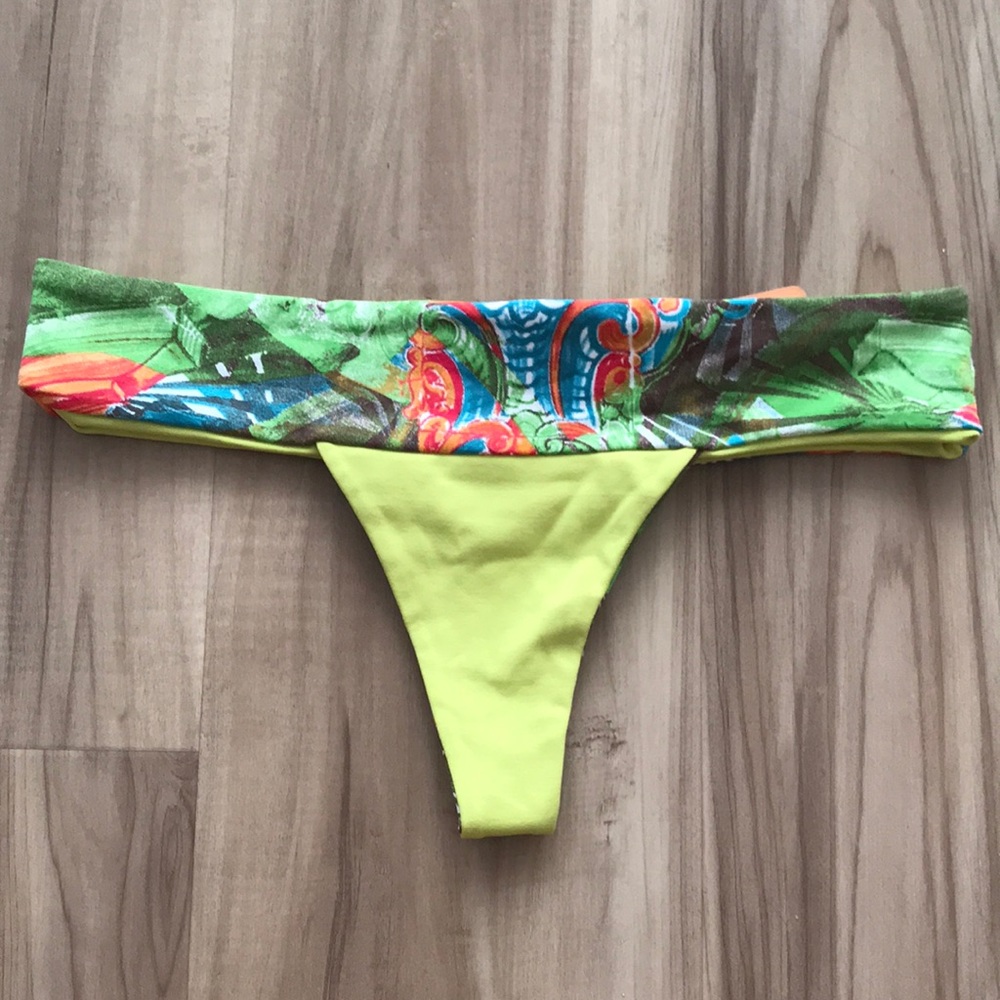Reversible bottoms - Picture 2 of 3